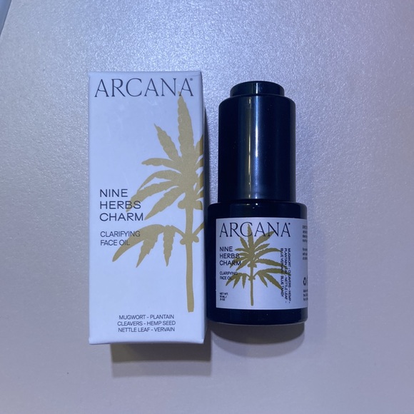 Arcana Nine Herbs Charm Oil - Picture 4 of 4